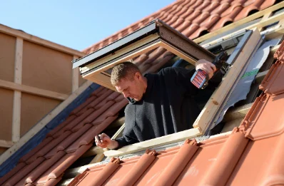 Pose de fenêtres de toit Velux à Landaul